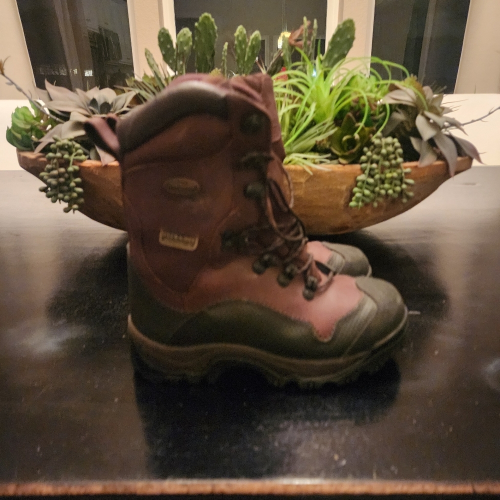 Irish Setter Women's Winter Boots - Brown and Black - Size 7